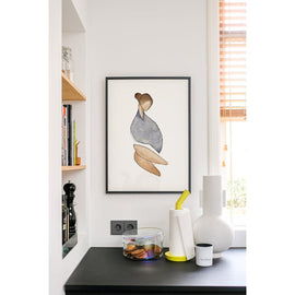 PSTR STUDIO Art Print - Jörgen Hansson - Sitting woman Xl