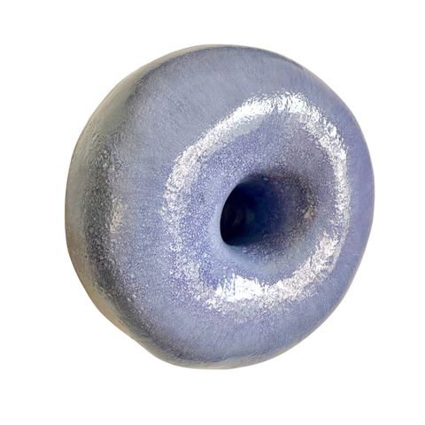 108 - Sunna Dögg Ásgeirsdóttir, "Wal(l)nut”,  Postulínsleir & glerungur, 9x9x3,5cm, 2025.