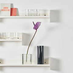 TIPTOE Wall Shelf PLI 30cm