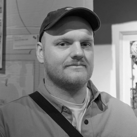 25 - Einar Viðar Guðmundsson, 