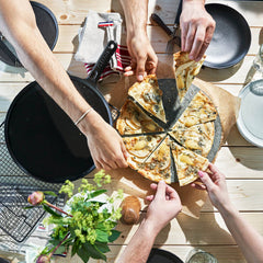 STAUB Pancake Pan Round Iron Handle 30cm