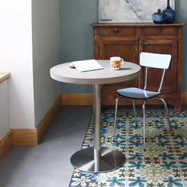 LYON BETON Bistro Table Round